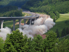 Sprengung Sinntalbrücke 4